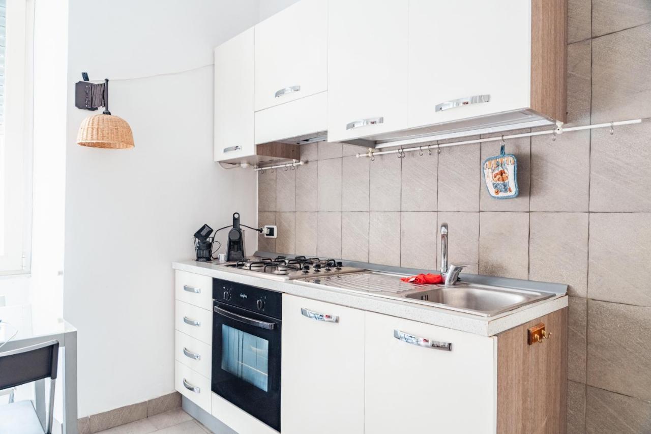 Appartamento In Pieno Centro Storico Con Terrazzo “O'Vicariello” Napoli Eksteriør bilde